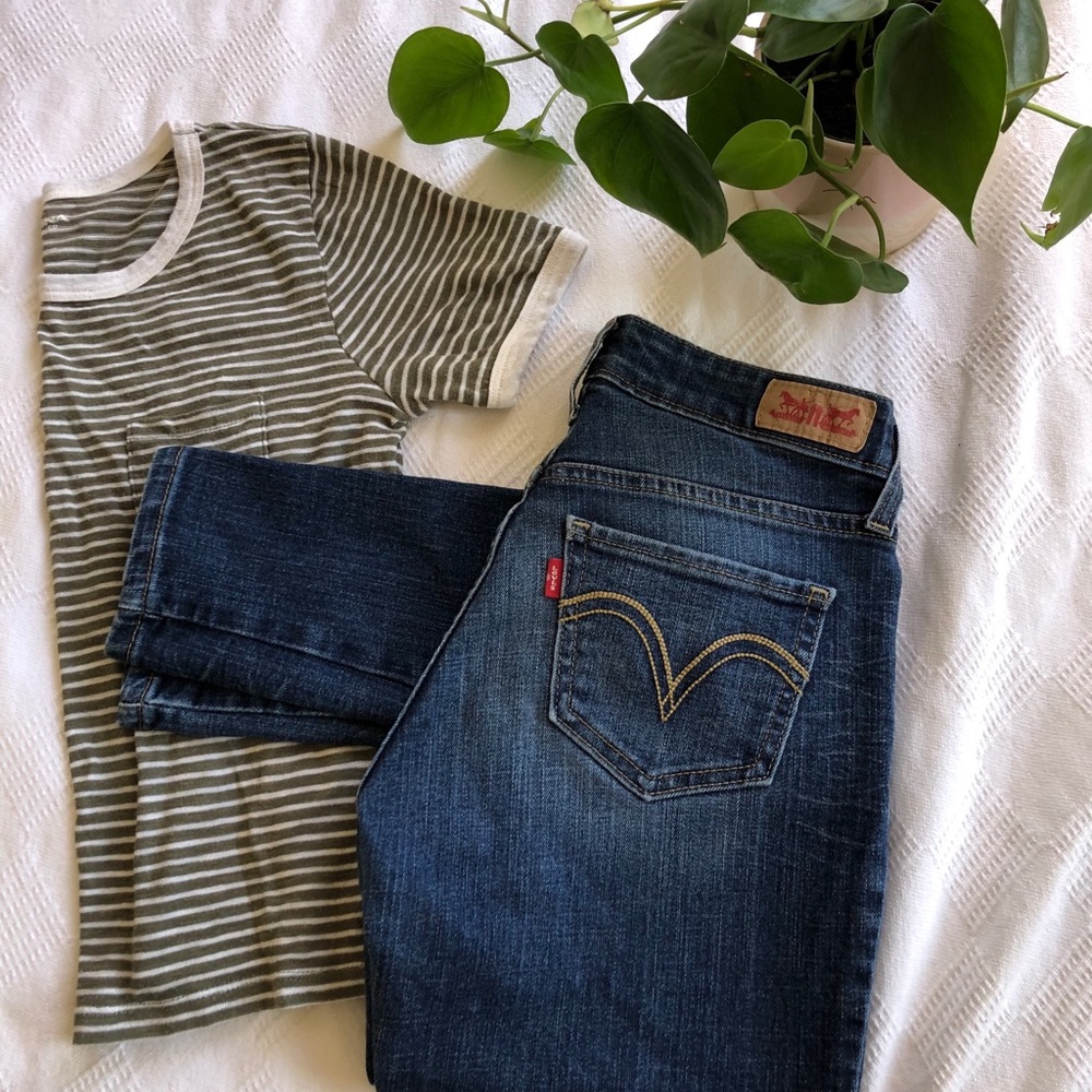 Levi’s skinny jeans 🌱NEVER WORN🌱
